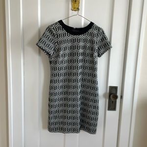 Black and white Banana Republic dress.  Size 4P